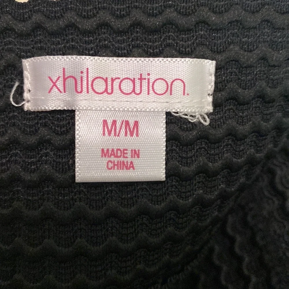 Xhilaration Black Textured Skirt - Size Medium